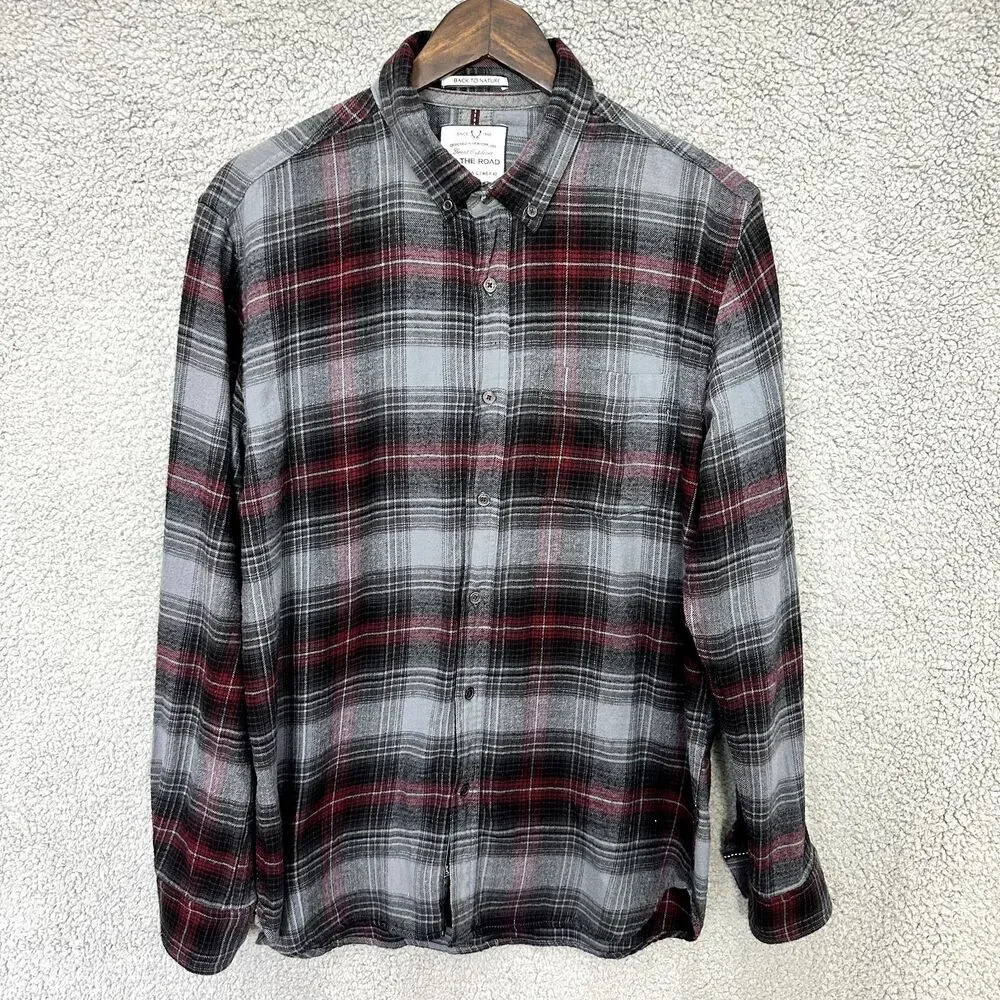ON‎ THE ROAD Flannel Shirt Mens large Gray Plaid Slim Fit gorpcore outdoors